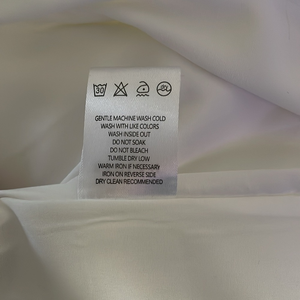 BEULAH MAXI DRESS size medium (8) - Picture 13 of 13